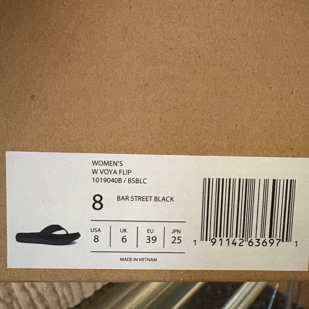 Teva Tan Flip-Flop Sandals - Picture 10 of 11